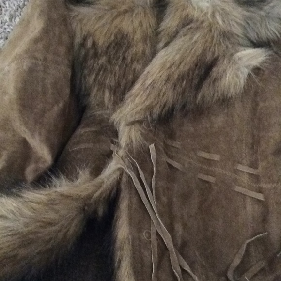 Genuine Leather size M coat - Picture 6 of 9